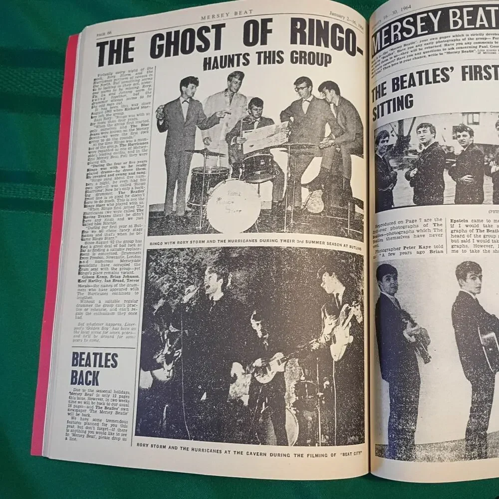 Mersey Beat: The Beginnings of The Beatles Bill Harry 1977 Omnibus Press Soft